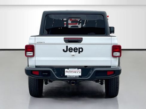 Used 2023 Jeep Gladiator Sport AWD/4WD image 6