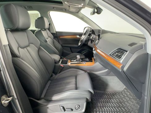 Used 2022 Audi Q5 2.0T Prestige w/ Prestige Package image 31