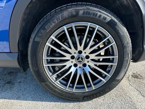 Used 2026 Mercedes-Benz GLC 300 4MATIC image 39