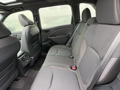 New 2026 Subaru Outback Touring XT AWD/4WD image 9