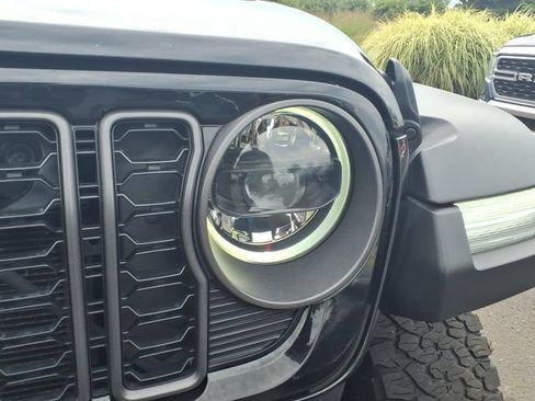 Certified 2024 Jeep Wrangler Unlimited Rubicon 4xe AWD/4WD image 9