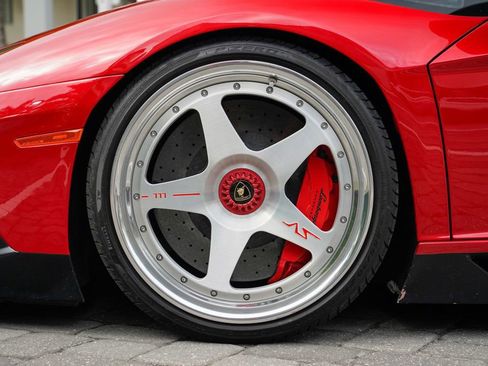 Used 2016 Lamborghini Aventador LP 750-4 Superveloce image 14