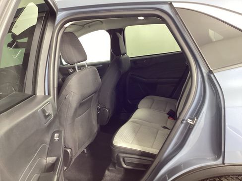 Used 2023 Ford Escape Active w/ Tech Pack #1 AWD/4WD image 13