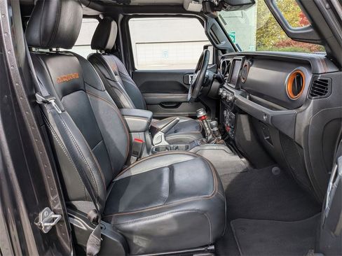 Certified 2022 Jeep Gladiator Mojave w/ LED Lighting Group image 25