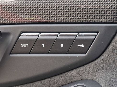 Used 2022 Porsche 718 Cayman GTS image 25