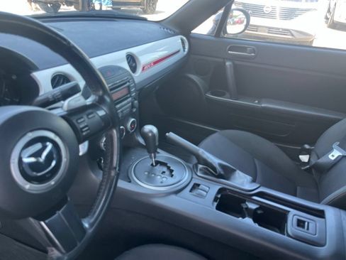 Used 2013 MAZDA MX-5 Miata Club RWD image 10