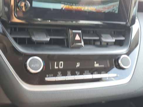 Certified 2025 Toyota Corolla LE FWD image 29