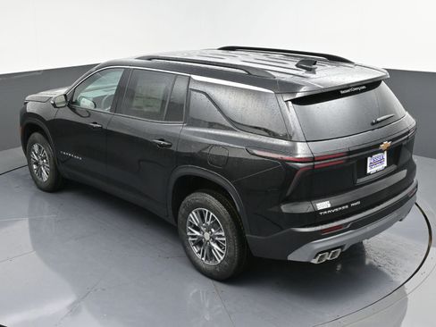 New 2026 Chevrolet Traverse LT w/ Driver Confidence Package AWD/4WD image 45