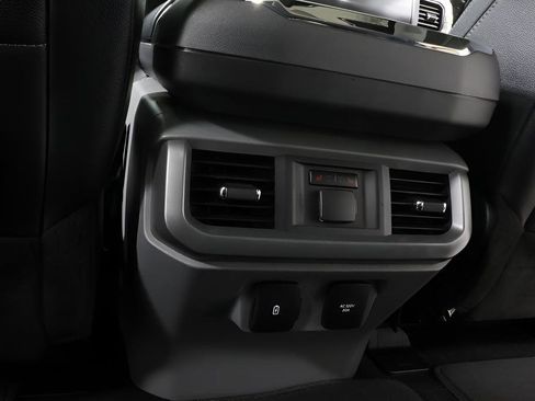 Used 2021 Ford F150 Lariat w/ Equipment Group 502A High image 29