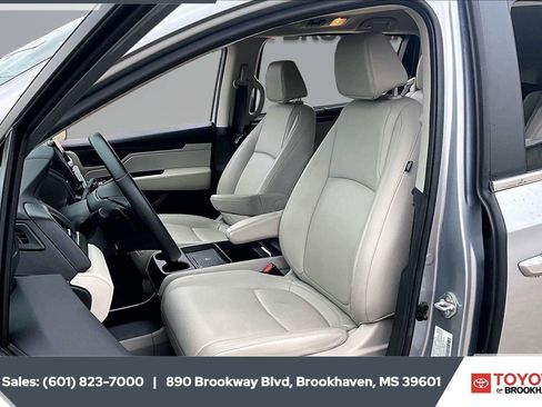 Used 2025 Honda Odyssey EX-L image 18