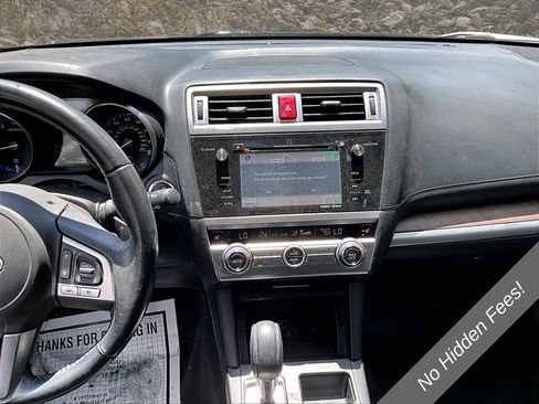 Used 2017 Subaru Outback 3.6R Limited AWD/4WD image 6