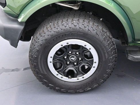 Used 2022 Ford Bronco Outer Banks AWD/4WD image 31
