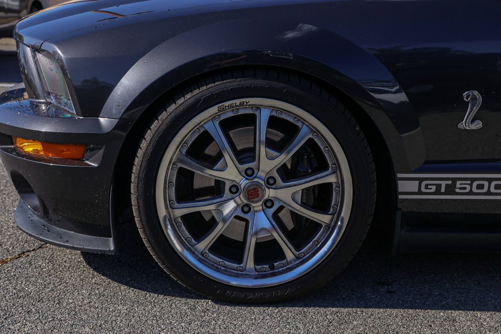 Used 2007 Ford Mustang Shelby GT500 RWD image 11