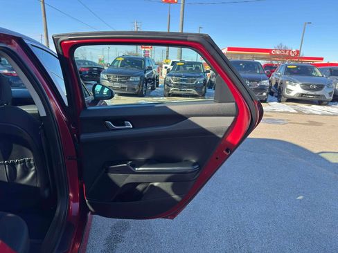 Used 2021 Kia K5 LXS image 23