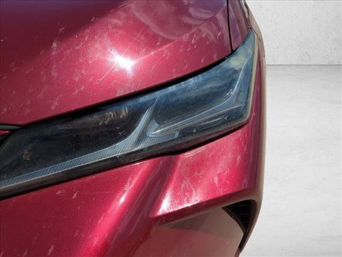 Used 2019 Toyota Avalon Touring w/ Advanced Safety Package FWD image 9