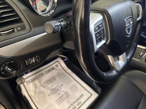 Used 2019 Dodge Grand Caravan GT FWD image 30