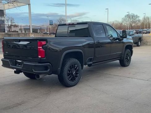 New 2026 Chevrolet Silverado 2500 High Country w/ High Country Premium Package AWD/4WD image 8