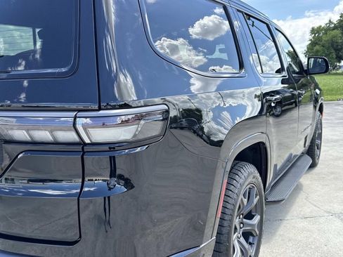 New 2026 Jeep Grand Wagoneer 4WD image 14