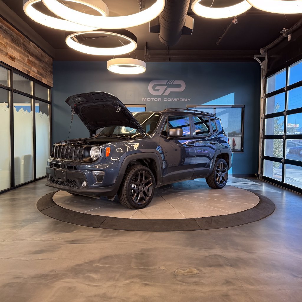 Used 2021 Jeep Renegade Latitude AWD/4WD image 24
