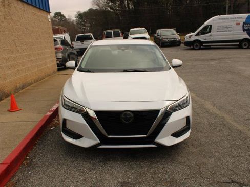 Used 2023 Nissan Sentra SV image 2