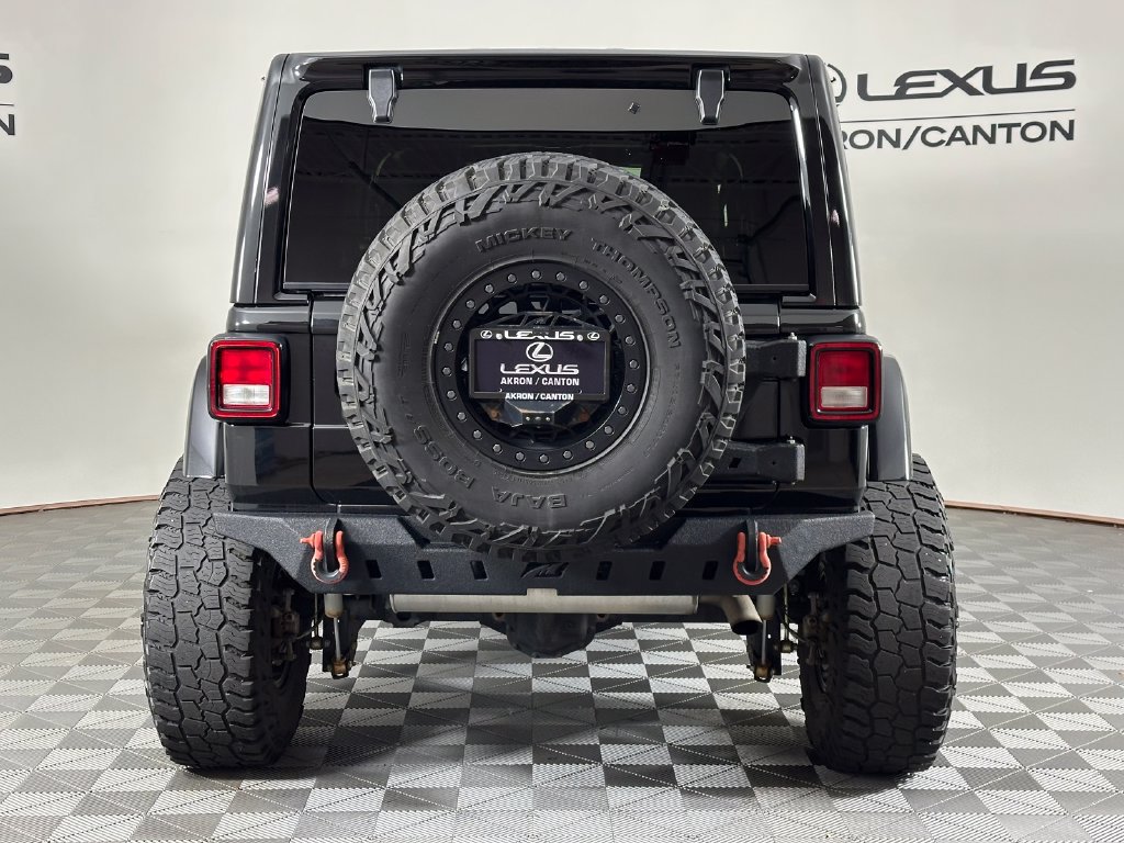 Used 2021 Jeep Wrangler Unlimited Rubicon w/ Cold Weather Group AWD/4WD image 6
