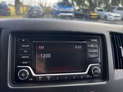 Used 2019 Nissan NV200 S w/ Cruise Control Package image 22