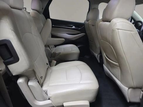 Used 2020 Buick Enclave Essence w/ Sound and Sites Package AWD/4WD image 13