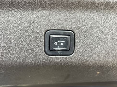 Used 2022 Cadillac Escalade Sport image 21