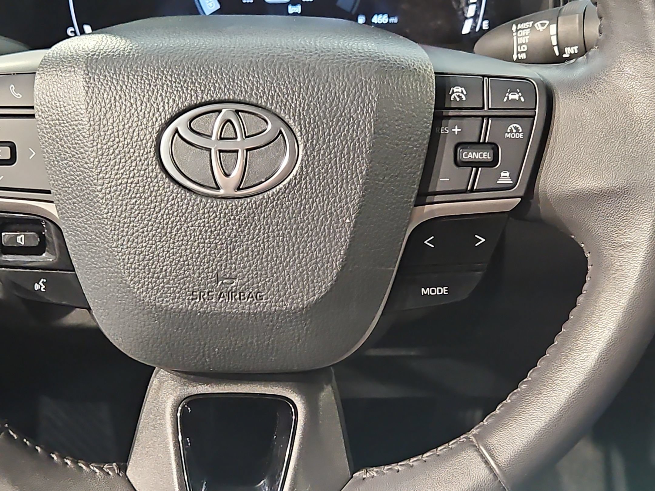 Used 2025 Toyota Camry LE w/ Convenience Package FWD image 29