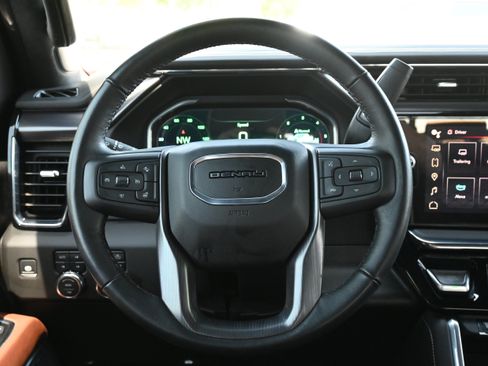 Used 2025 GMC Sierra 2500 Denali Ultimate w/ Max Trailering Package AWD/4WD image 25