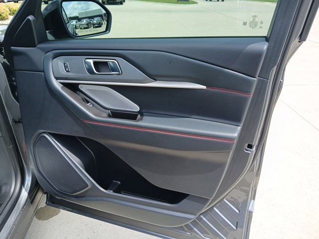 Used 2026 Ford Explorer ST w/ Sun And Sound Package AWD/4WD image 31