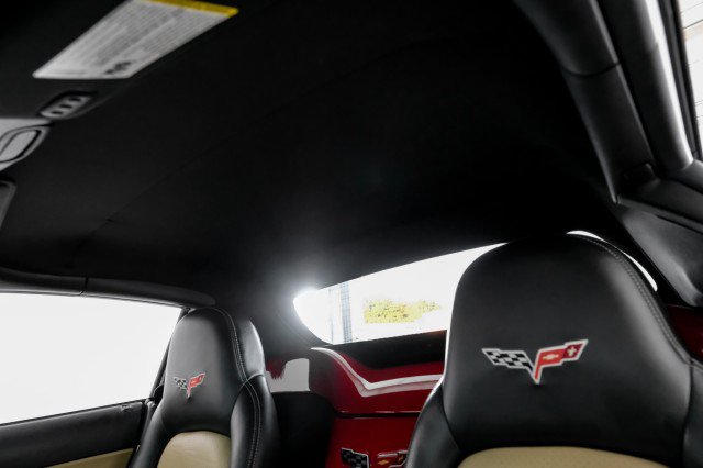 Used 2009 Chevrolet Corvette Convertible w/ Preferred Equipment Group RWD image 30