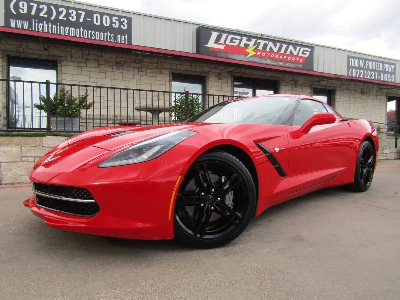 Used 2016 Chevrolet Corvette Stingray Coupe RWD image 1