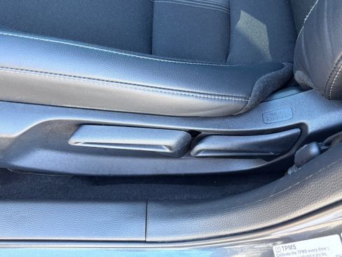 Used 2025 Honda Civic Sport image 21