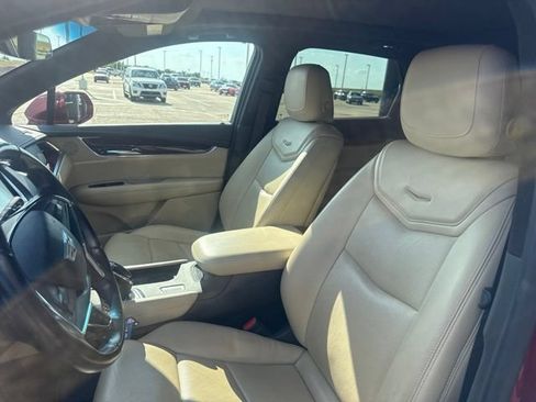 Used 2019 Cadillac XT5 Luxury FWD image 9