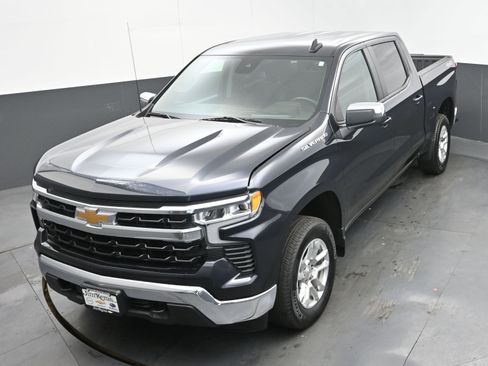 Used 2024 Chevrolet Silverado 1500 LT image 29