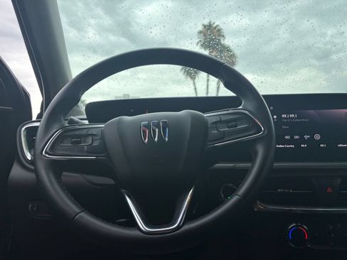 Used 2025 Buick Encore GX Preferred FWD image 27