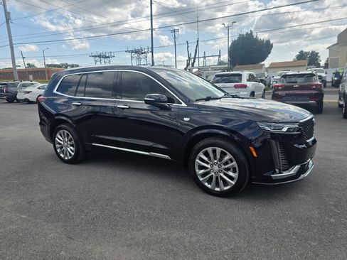 Used 2021 Cadillac XT6 Premium Luxury AWD/4WD image 6