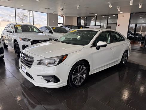 Used 2019 Subaru Legacy 2.5i Limited image 2