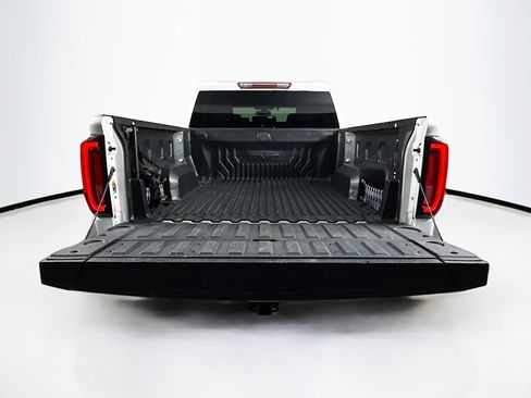 Used 2019 GMC Sierra 1500 SLT w/ Driver Alert Package I image 32