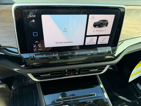 New 2026 Volkswagen Atlas SE FWD image 24
