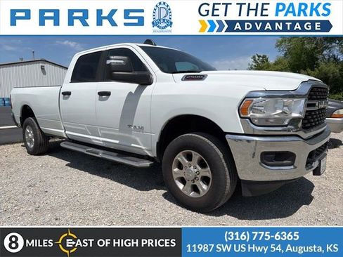 Used 2024 RAM 2500 Big Horn AWD/4WD image 1
