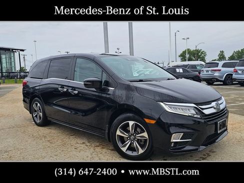 Used 2020 Honda Odyssey Touring image 1
