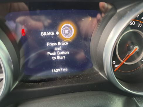 Used 2023 Jeep Gladiator Mojave w/ LED Lighting Group image 13