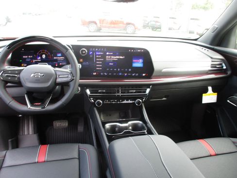 New 2026 Chevrolet Traverse RS w/ LPO, Floor Liner Package image 14