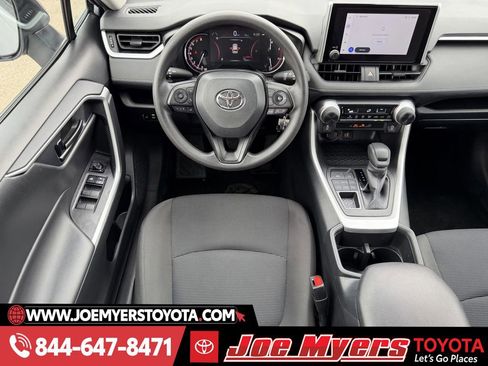 Used 2025 Toyota RAV4 LE image 14