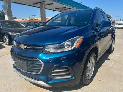 Used 2019 Chevrolet Trax LT w/ LPO, Cargo Package