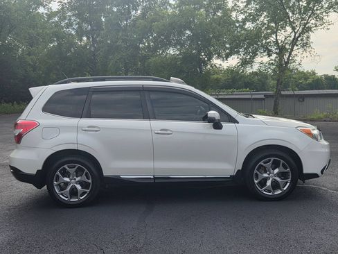 Used 2015 Subaru Forester 2.5i Touring w/ Eyesight & Navigation System AWD/4WD image 4