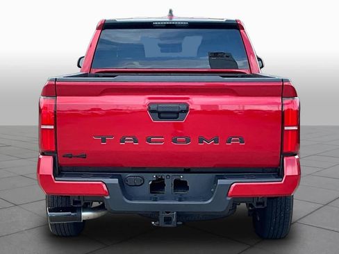 Certified 2026 Toyota Tacoma SR5 AWD/4WD image 5