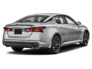 Used 2023 Nissan Altima 2.5 SR FWD video 2